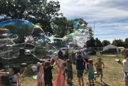 festival big bubble man